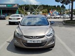 Hyundai Elantra-2