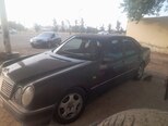 Mercedes E 200-6