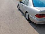 Mercedes E 230-2