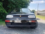 Volkswagen Golf-1