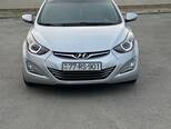 Hyundai Elantra-1