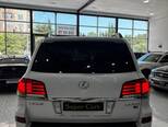 Lexus LX 570-8