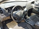 Hyundai Sonata-15