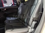 Audi Q7-17