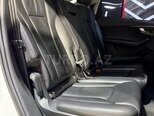 Audi Q7-16