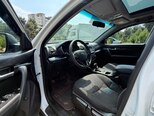 Kia Sorento-8