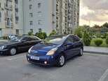 Toyota Prius-1
