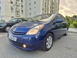 Toyota Prius-4