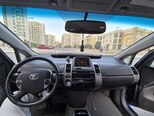Toyota Prius-9