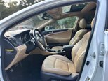 Hyundai Sonata-15