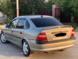 Opel Vectra-5