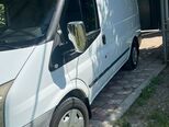 Ford Transit-9