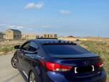 Hyundai Elantra-6