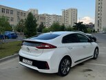 Hyundai IONIQ-14