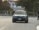 Mercedes E 320-7
