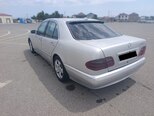Mercedes E 220-6