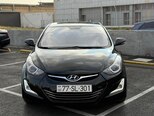 Hyundai Elantra-2