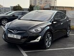 Hyundai Elantra-1