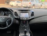 Hyundai Elantra-18