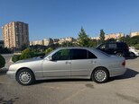 Mercedes E 240-6
