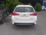Toyota Auris-3