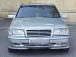 Mercedes C 200-1