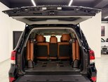 Toyota Land Cruiser-14