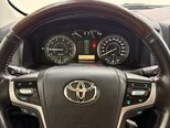 Toyota Land Cruiser-17