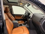 Toyota Land Cruiser-9