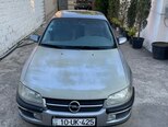 Opel Omega-1
