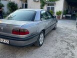 Opel Omega-8
