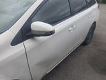 Toyota Auris-7