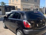 Kia Rio-2