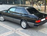 Mercedes 190-5