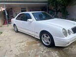 Mercedes E 240-10