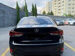 Lexus IS 200t-3