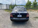 Volkswagen Passat-4
