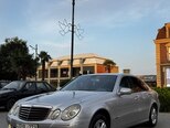 Mercedes E 220-2