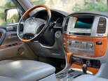 Lexus LX 470-8
