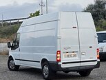 Ford Transit-6