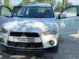 Mitsubishi Outlander-1