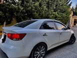 Kia Cerato-7