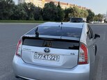 Toyota Prius-4