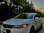 Kia Cerato-5