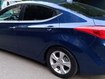 Hyundai Elantra-11