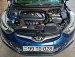 Hyundai Elantra-14