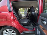 Nissan Tiida-17