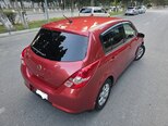 Nissan Tiida-14