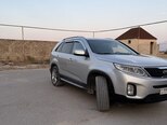 Kia Sorento-9