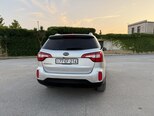 Kia Sorento-6